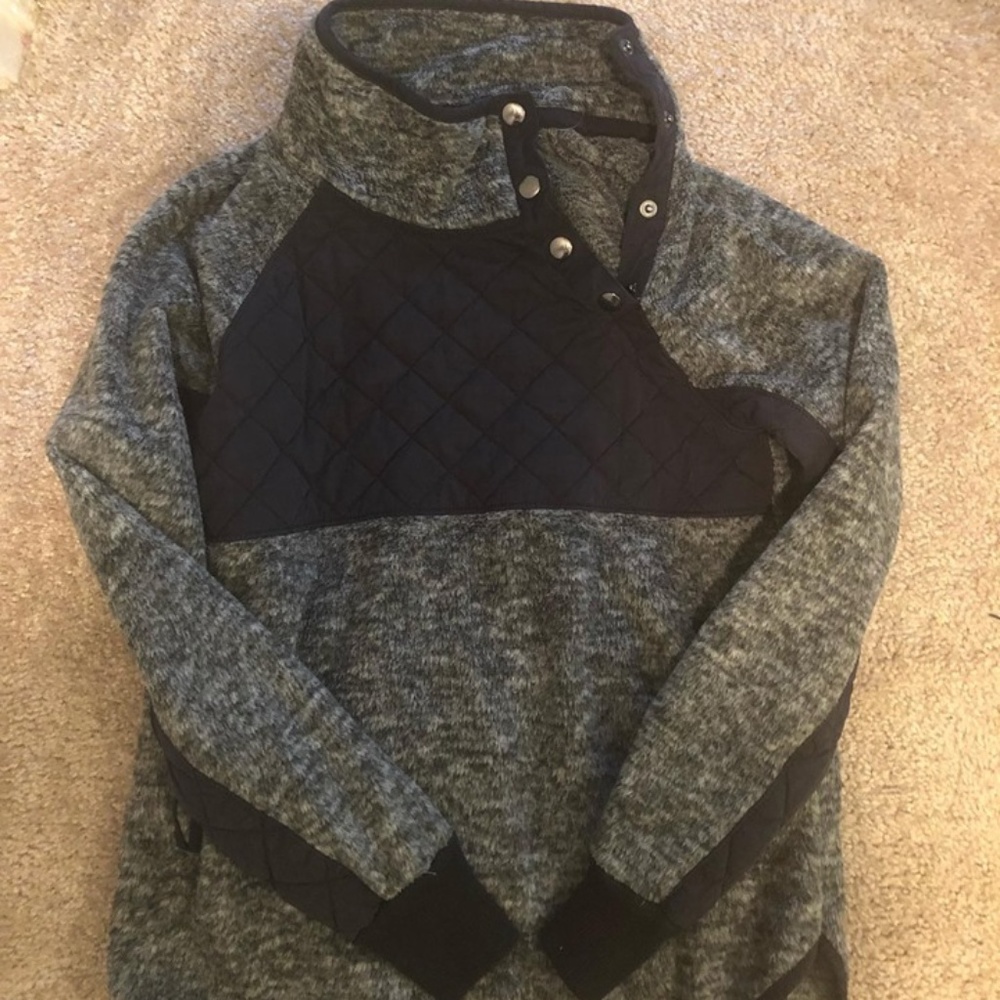 Abercrombie and Fitch Asymmetrical Snap-Up Fleece